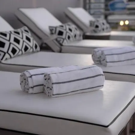 Hanza Tower Center Pool Jacusi Sauna شقة شتشيتسين